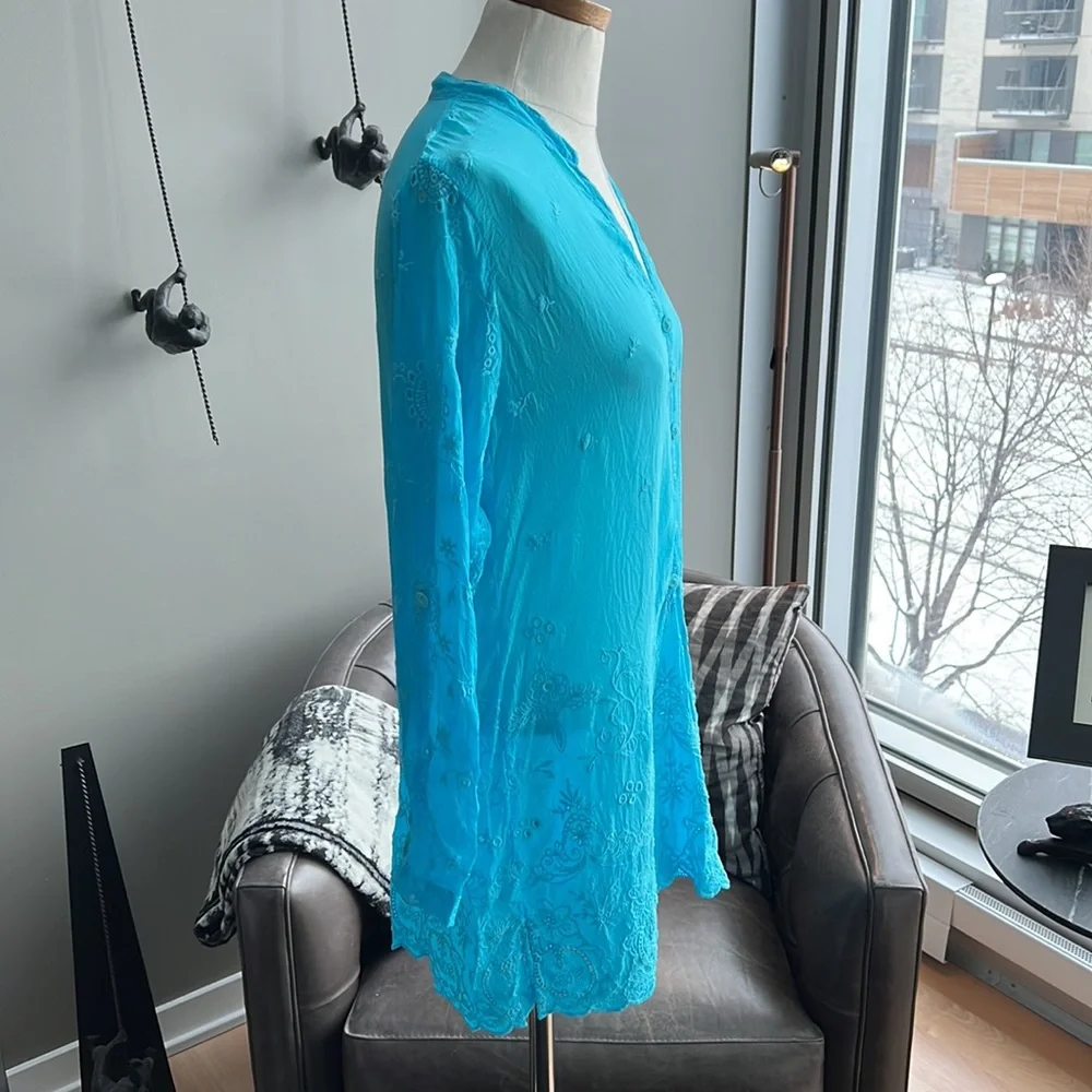 Johnny Was Zoya Harkyn Tunic in Clear Sky Blue Size XS - Picture 3 of 8